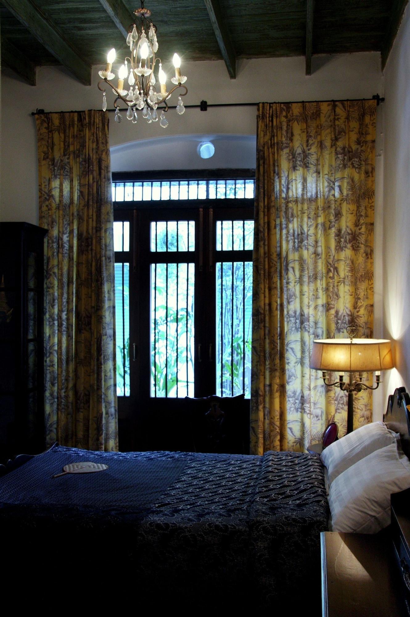 The Bhuthorn Bed & Breakfast Бангкок Екстер'єр фото